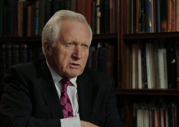 David Dimbleby se enfurece com a ‘absurda’ Família Real por não pagar impostos | Real | Notícias