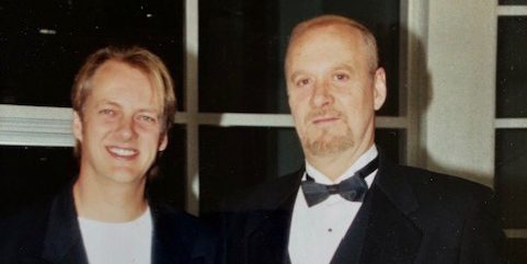 Departamento de Indústria de Entretenimento da UNA nomeado em homenagem à lenda da música irmãos Briggs