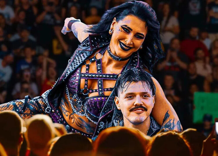 Dominik Mysterio aborda suas 'outras' situações de relacionamento na WWE