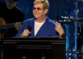 Elton John diz que Bernie Taupin lhe enviou letras de sete novas músicas