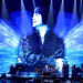 Elton John saúda Brian Wilson no Rock Hall 2025 com capa de ‘God Only Knows’