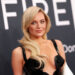 Emocional Kelsea Ballerini espalha rumores ‘estranhos’ sobre a nova música ‘Emerald City’