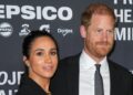 Equipe real marca Meghan Markle e Príncipe Harry 'brega' depois da festa – Celebrity News – Entretenimento