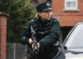 Estrelas de 'Blue Lights' visualizam a terceira temporada de 'Fearless'