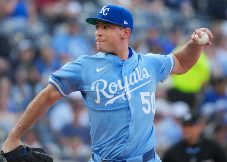 Ex-arremessador de Stanford mencionado em recentes rumores comerciais do Kansas City Royals