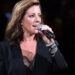 Fãs enviam lembranças enquanto Sarah McLachlan é forçada a adiar outro show