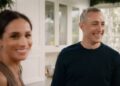 Fãs identificam o ‘golpe sutil’ de Meghan Markle na Família Real no trailer de Natal da Netflix