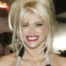 Filha de Anna Nicole Smith, 19 anos, parece uma ‘boneca viva’ em novas fotos