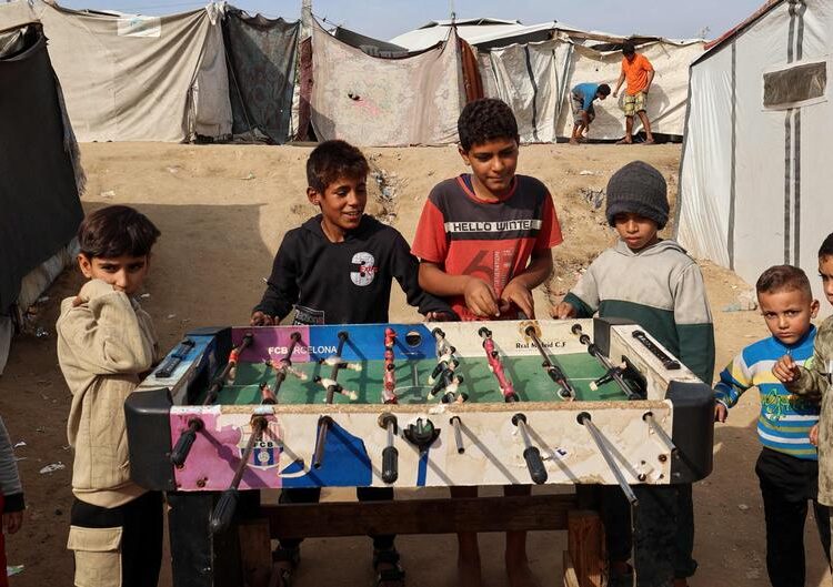 Fogo israelense mata 2 meninos palestinos – DW – 29/11/2025