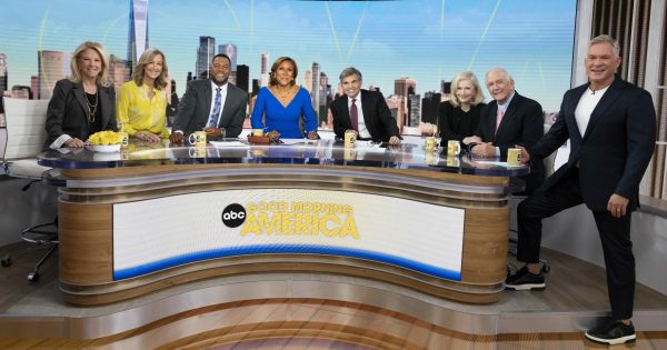 GMA comemora 50 anos com reunião no ar