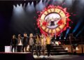 Guns N' Roses se prepara para uma turnê global em 2026 (2025/11/24) - Ingressos para filmes em teatros, shows da Broadway, teatro de Londres e muito mais
