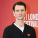 Harry Lloyd, de Game of Thrones, interpretará George Martin em filmes dos Beatles