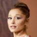 Homem que emboscou Ariana Grande na estreia do filme é deportado – Celebrity News – Entretenimento