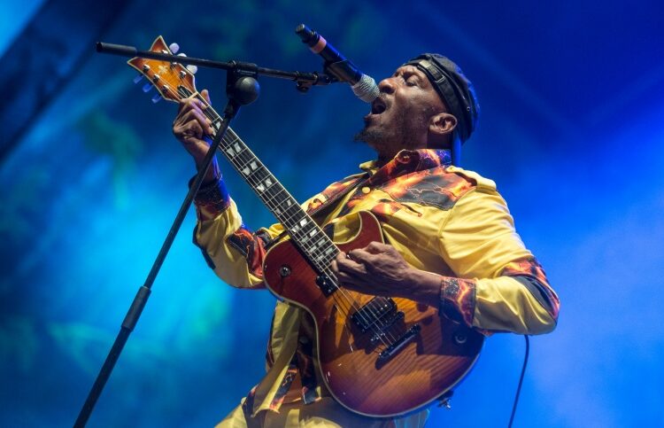 Ícone do reggae e 'gigante cultural' Jimmy Cliff morre aos 81 anos