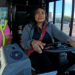 Japhanie Gray, da KSAT, participa da competição de operadoras de ônibus famosas da VIA durante o 'roadeo' anual