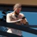 Jelly Roll sem camisa mostra com orgulho uma dramática perda de peso – Celebrity News – Entretenimento