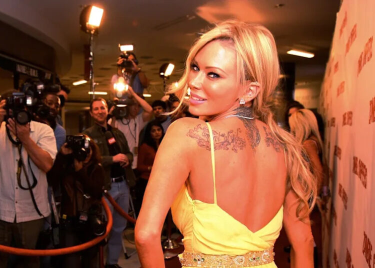 Jenna Jameson diz que era ‘conhecida por meu corpo e pecado’ antes de deixar a carreira no cinema adulto pela fé