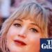 Jennifer Lawrence diz que falar sobre Trump ‘adicionaria lenha a um incêndio que está destruindo o país’ | Jennifer Lawrence