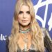 Jessica Simpson em próteses All's Fair