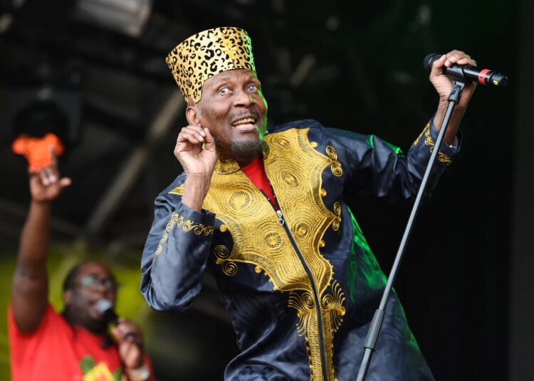 Jimmy Cliff, lenda do reggae vencedora do Grammy, Dead Age 81