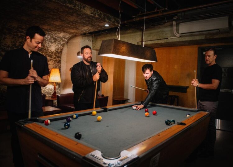 Jimmy Eat World lança novo videoclipe para ‘Failure’