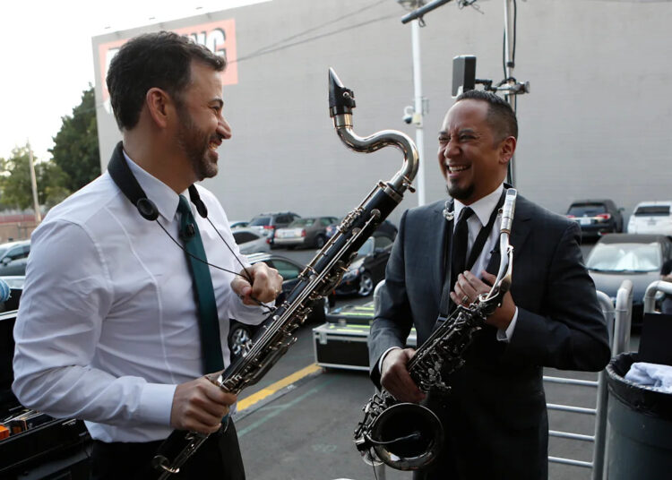 'Jimmy Kimmel ao vivo!' Líder da banda Cleto Escobedo III morto aos 59 anos