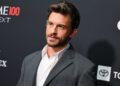 Jonathan Bailey é o homem mais sexy do mundo em 2025 pela revista People – NBC Los Angeles