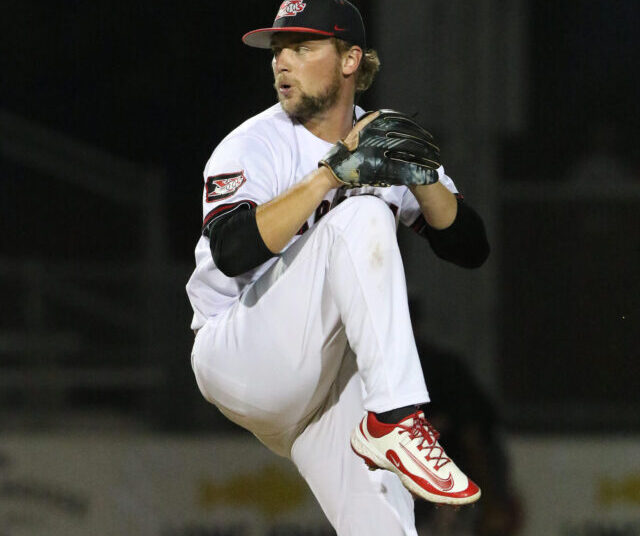 KC Royals contrata arremessador Chase Jessee de X