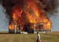 Kameron Marlowe queima o desgosto na nova música explosiva ‘Fire On The Hillside’
