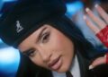 Kehlani revela o novo videoclipe evocativo de seu último single “Out The Window”
