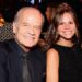 Kelsey Grammer torna-se um pai orgulhoso novamente aos 70 anos, juntando-se aos pais celebridades mais velhos de Hollywood