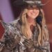 Lainey Wilson, da Louisiana, ganha 3 prêmios CMA e apresenta show | Entretenimento/Vida