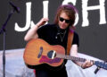 MGK, Diana Krall, George Thorogood entre artistas para interpretar Calgary