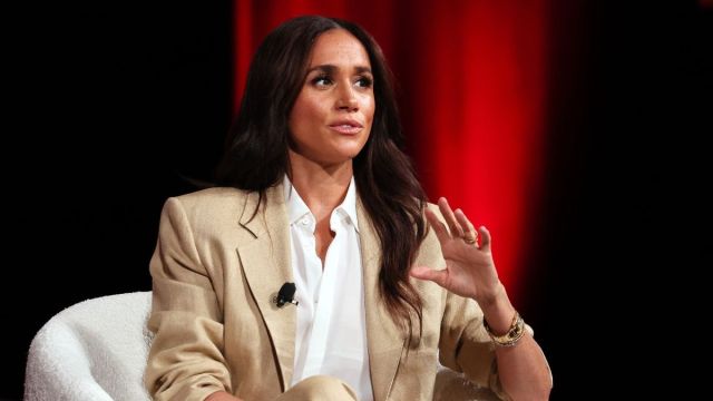 Meghan Markle está ‘completamente obcecada’ pelo astrólogo – fonte