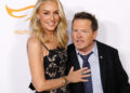 Mensagem significativa do dia do casamento de Michael J. Fox e Tracy Pollan para o filho Sam