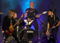Metallica homenageia AC/DC e Rose Tattoo no M72 Tour Finale em Sydney