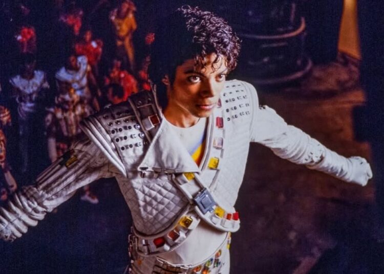 Michael Jackson lidera a lista da Forbes de 2025 das celebridades mortas mais ricas, com ganhos de US$ 105 milhões e patrimônio de US$ 3,5 bilhões – Entertainment News