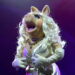 Miss Piggy vai ganhar um filme da Disney, produzido por Jennifer Lawrence e Emma Stone