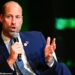 Momento em que o príncipe William se recusa a se envolver no escândalo de Andrew e Harry e Meghan se desentendem enquanto ele diz ao celebridade.land: ‘Quero me cercar de pessoas que querem fazer o bem’