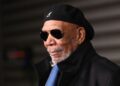 Morgan Freeman detona imitadores de voz de IA: 'Você está me roubando'