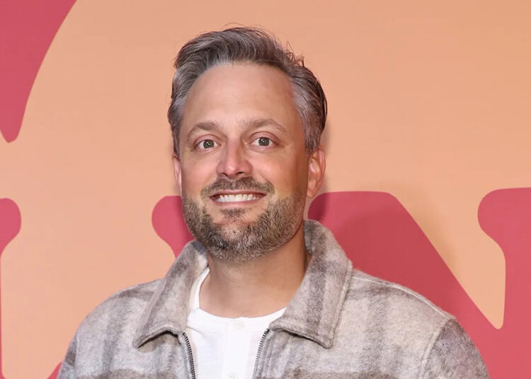 Nate Bargatze apresentará o game show da ABC 'The Greatest Average American'