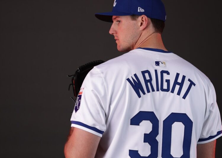 O arremessador Kyle Wright foi colocado em isenção total