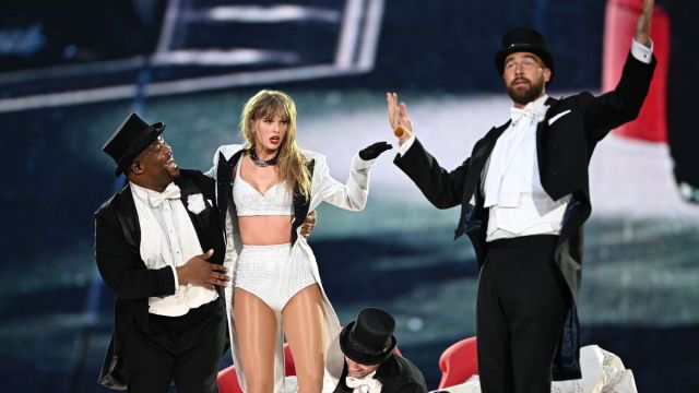 O casamento de Taylor Swift e Travis Kelce é uma questão de negócios - fonte
