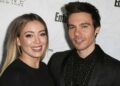 O marido de Hilary Duff, Matthew Koma, presta uma homenagem sincera após a nova música