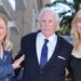 O pai de Laura Dern, Bruce Dern, quebra o silêncio sobre a morte da ex-esposa Diane Ladd