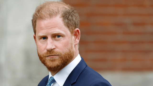 O príncipe Harry exigia constantemente dinheiro de sua avó - fonte