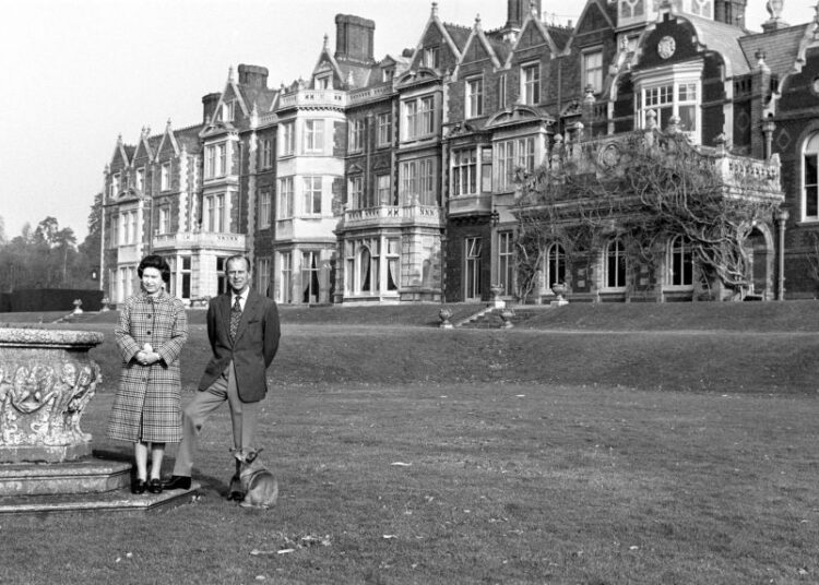 O que sabemos sobre Sandringham, a nova casa de Andrew