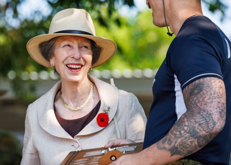 O retorno inteligente da princesa Anne para evitar falar sobre Andrew | Real | Notícias