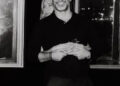 O tributo de Jennifer Aniston a 'My Love' Jim Curtis faz Reese Witherspoon, Amy Schumer, mais desmaios: 'Healing Kind Angels'