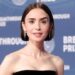 O visual dos minishorts de Lily Collins é imperdível